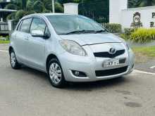 https://riyasewana.com/uploads/toyota-viks-20627554643.jpg