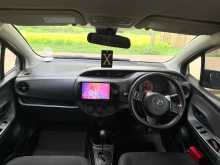https://riyasewana.com/uploads/toyota-vitiz-2017-712053912414.jpg