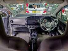 https://riyasewana.com/uploads/toyota-vitrz-17141546463.jpg
