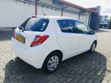 https://riyasewana.com/uploads/toyota-vits-1285440295.jpg