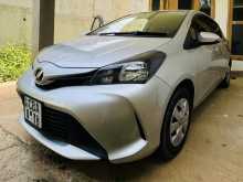 https://riyasewana.com/uploads/toyota-vits-2015-1113084412992.jpg