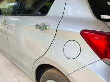 https://riyasewana.com/uploads/toyota-vits-2015-510301712873.jpg