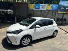 https://riyasewana.com/uploads/toyota-vits-2015-818155912083.jpg