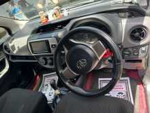 https://riyasewana.com/uploads/toyota-vits-2015-818155912474.jpg