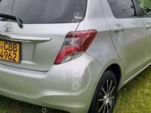 https://riyasewana.com/uploads/toyota-vits-209200044839.jpg