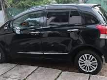 https://riyasewana.com/uploads/toyota-vits-26701214512.jpg