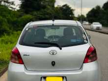 https://riyasewana.com/uploads/toyota-vits-29912374562.jpg