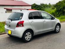 https://riyasewana.com/uploads/toyota-vits-29913446155.jpg
