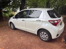 https://riyasewana.com/uploads/toyota-vits-low-2018-267280612482.jpg