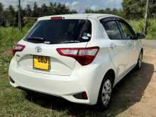 https://riyasewana.com/uploads/toyota-vitz--5161749334.jpg