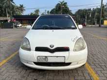 Toyota Vitz 2000 Car