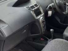 https://riyasewana.com/uploads/toyota-vitz-111009364813.jpg