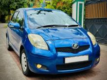 Toyota Vitz 2009 Car