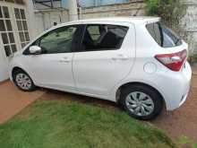 https://riyasewana.com/uploads/toyota-vitz-11125524673.jpg