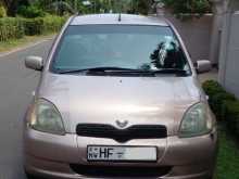 Toyota Vitz 2000 Car