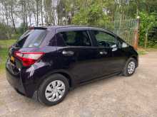 https://riyasewana.com/uploads/toyota-vitz-1121090312.jpg