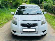 Toyota Vitz 2007 Car