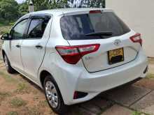 https://riyasewana.com/uploads/toyota-vitz-11213128883.jpg