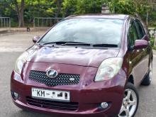 Toyota Vitz 2007 Car