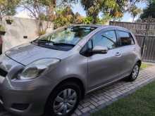 Toyota Vitz 2009 Car