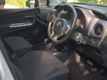 https://riyasewana.com/uploads/toyota-vitz-117184817623.jpg