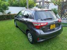 https://riyasewana.com/uploads/toyota-vitz-1185604762.jpg