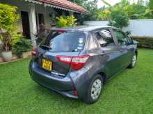 https://riyasewana.com/uploads/toyota-vitz-1185604853.jpg