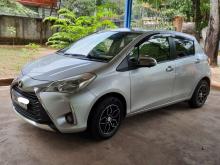 https://riyasewana.com/uploads/toyota-vitz-121126136335.jpg