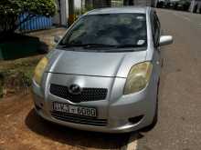 Toyota Vitz 2005 Car