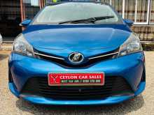 Toyota Vitz 2016 Car