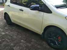 https://riyasewana.com/uploads/toyota-vitz-121323374953.jpg