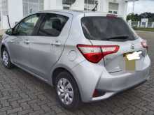 https://riyasewana.com/uploads/toyota-vitz-121524424952.jpg