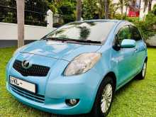 https://riyasewana.com/uploads/toyota-vitz-121538034012.jpg