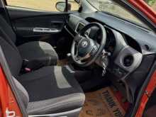 https://riyasewana.com/uploads/toyota-vitz-1220020422323.jpg