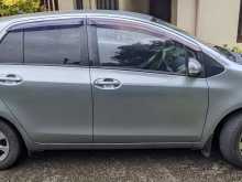 https://riyasewana.com/uploads/toyota-vitz-12638344273.jpg