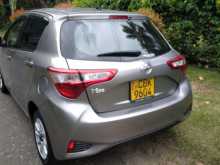 https://riyasewana.com/uploads/toyota-vitz-12955004043.jpg