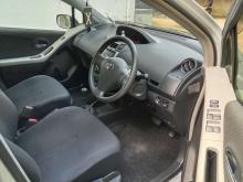 https://riyasewana.com/uploads/toyota-vitz-13-30702166864.jpg