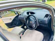https://riyasewana.com/uploads/toyota-vitz-1300-2007-3123415212684.jpg