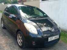 Toyota Vitz 2009 Car