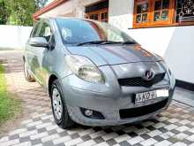 Toyota VITZ 2008 Car
