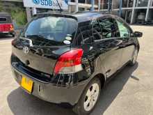 https://riyasewana.com/uploads/toyota-vitz-1300cc-2008-209020712933.jpg