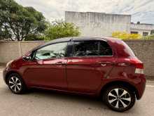https://riyasewana.com/uploads/toyota-vitz-1300cc-2010-28554612062.jpg