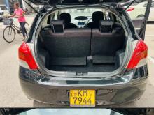 https://riyasewana.com/uploads/toyota-vitz-1300cc-209024917016.jpg