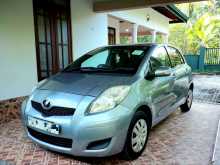 https://riyasewana.com/uploads/toyota-vitz-131049414922.jpg