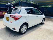 https://riyasewana.com/uploads/toyota-vitz-1311365722683.jpg