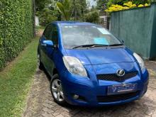 Toyota Vitz 2010 Car