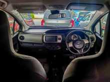 https://riyasewana.com/uploads/toyota-vitz-13160322403.jpg