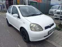 Toyota VITZ 2000 Car