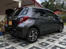 https://riyasewana.com/uploads/toyota-vitz-149081622083.jpg