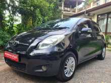 Toyota VITZ 2008 Car